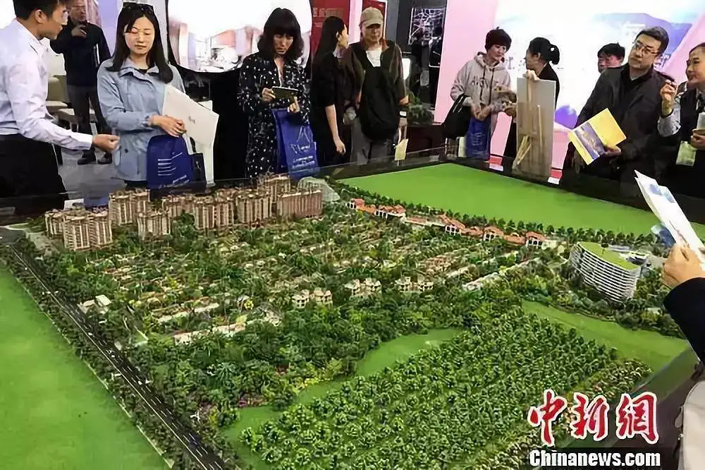 关于房价、人民币、股市……，这一次专家们讲透了！