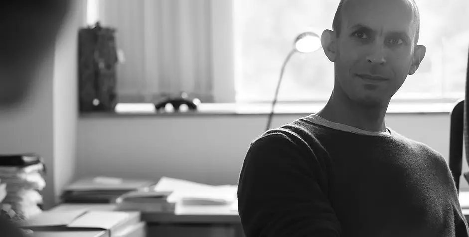 为什么人脑不是预测机器？