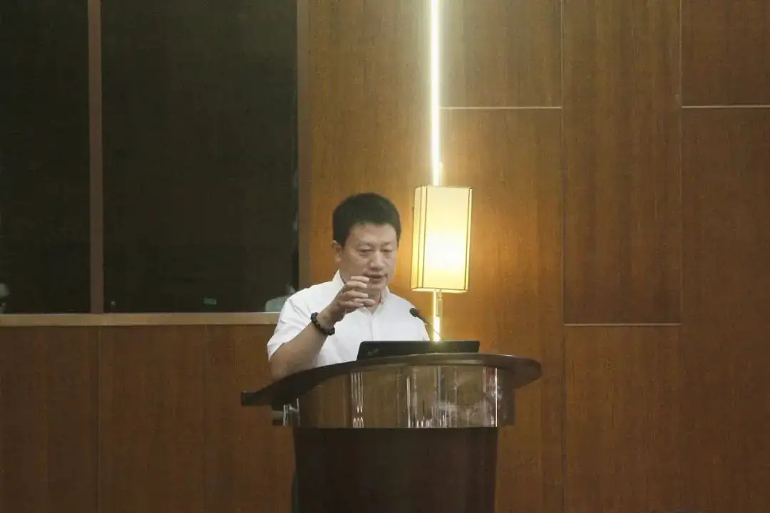 新征程，新起点，保集e智谷企业挂牌孵化基地签约揭牌仪式、上海人工智能技术协会战略协议签约及产业扶持政策培训会圆满落幕！