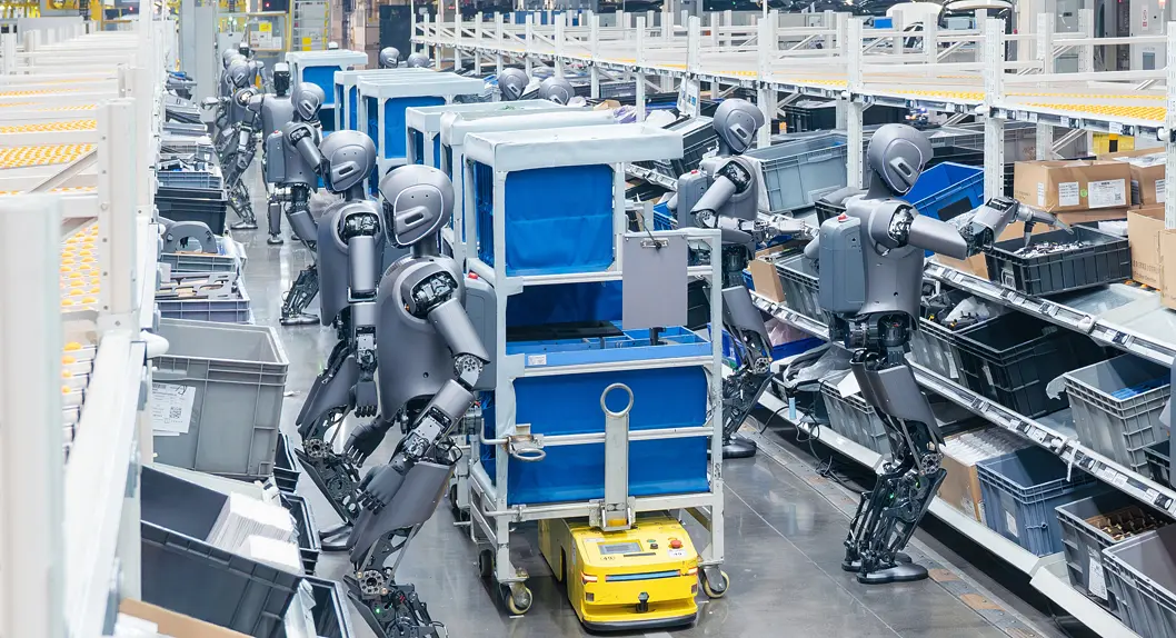 %title插图%num 小鹏新一代人形机器人IRON爆火:不止“真人颜值”,四大硬核实力改写行业格局